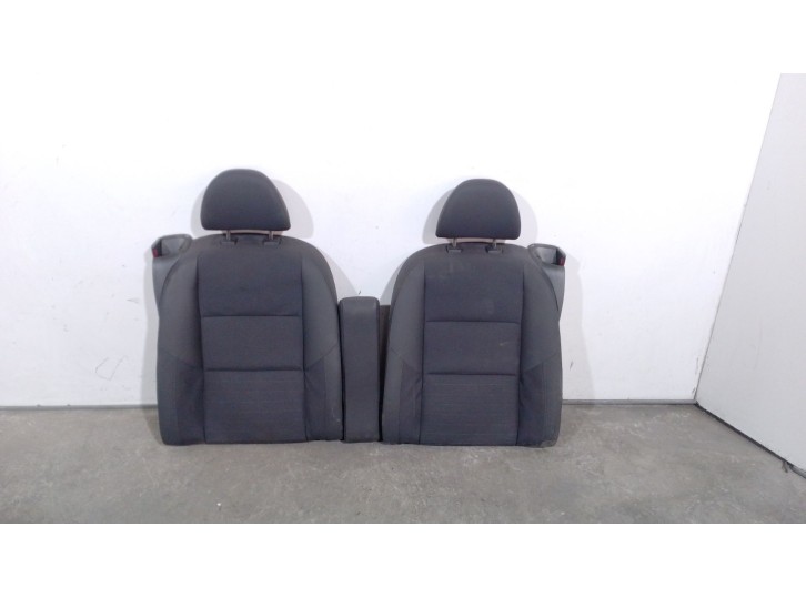 Recambio de asientos traseros para volvo c30 (533) 1.8 referencia OEM IAM 39871533 39871533 