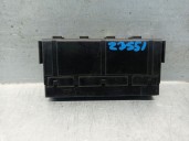 Recambio de caja reles / fusibles para toyota verso 1.6 16v cat referencia OEM IAM 8264147020 72818502