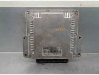 Recambio de centralita motor uce para renault espace iv (jk0) 2.2 dci turbodiesel referencia OEM IAM 8200309318 0281011325 BOSCH