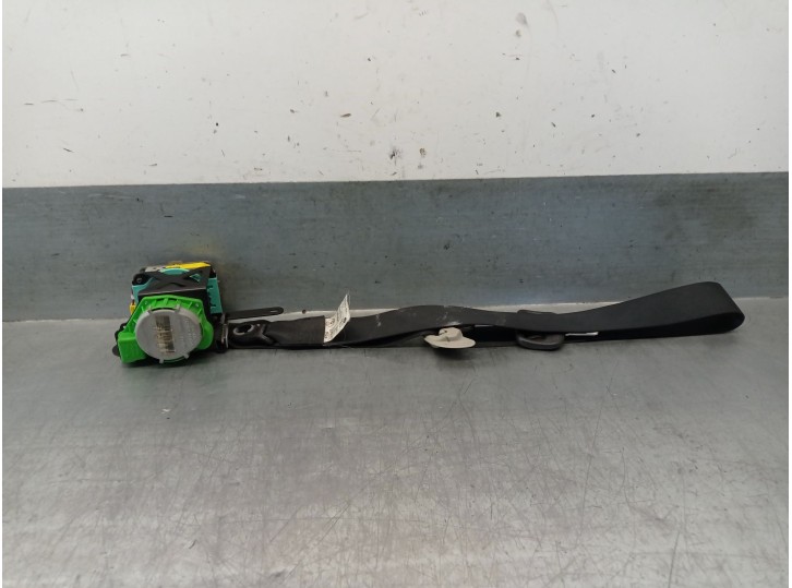 Recambio de cinturon seguridad delantero derecho para toyota verso 1.6 16v cat referencia OEM IAM 732100F050 732100F050B0 