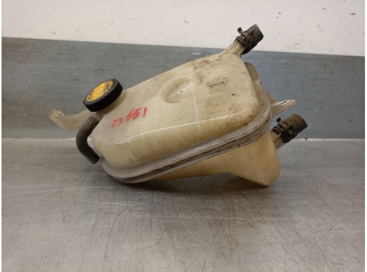 Recambio de deposito expansion para toyota verso 1.6 16v cat referencia OEM IAM 164800D030 164800D030 