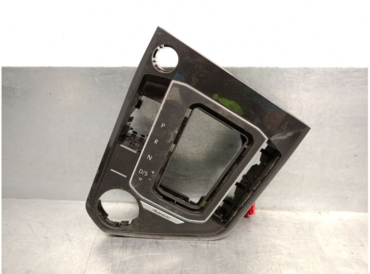 Recambio de embellecedor para seat tarraco (kn2) 2.0 tsi 4drive referencia OEM IAM 5NB864263 5NB864263G 