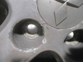 Recambio de llanta para mitsubishi grandis (na0w) 2.0 di-d cat referencia OEM IAM 4250A851 R17X7J46 ALUMINIO 5P