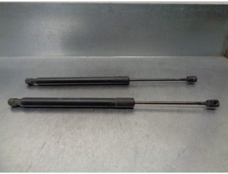 Replacement boot/tailgate struts for Opel Zafira Tourer 2.0 CDTi CAT OEM IAM reference 13387067 