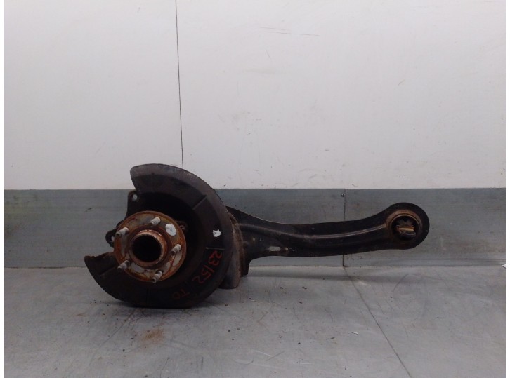 Recambio de mangueta trasera derecha para ford focus iii 1.6 tdci referencia OEM IAM AV612K317AA 1682878 