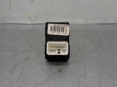 Recambio de mando elevalunas trasero derecho para kia cee´d sporty wagon 1.6 crdi cat referencia OEM IAM 935751H100 