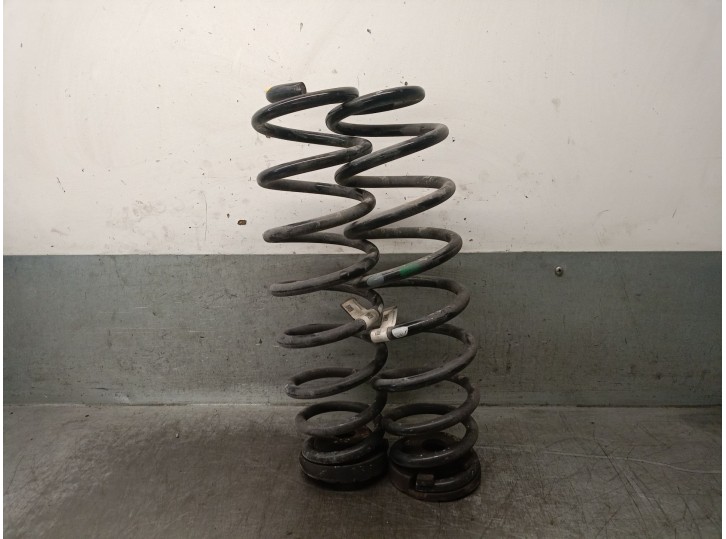Recambio de muelle amortiguacion para kia xceed (cd) 1.6 crdi 115 referencia OEM IAM 55350J7ZE0 55350J7ZE0 