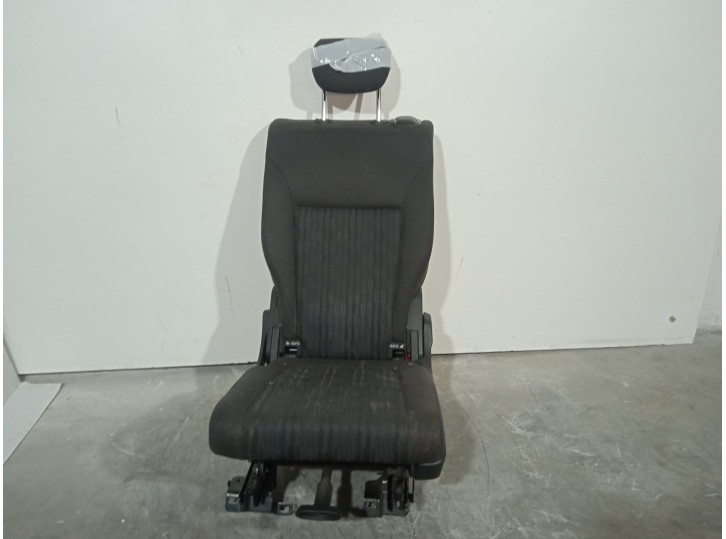 Recambio de asientos trasero izquierdo para opel zafira tourer 2.0 cdti cat referencia OEM IAM 4267611 TELA NEGRA 5 PUERTAS