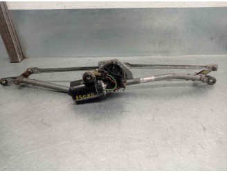 Replacement of front wiper motor for Seat Toledo (1L) 1.9 TDi OEM IAM reference 1L0955119 