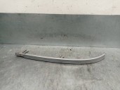 Replacement headlight trim ring for Peugeot 406 Saloon (S1/S2) 2.0 CAT OEM IAM reference 9624516177 