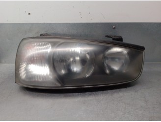 Recambio de faro derecho para hyundai elantra (xd) 2.0 crdi cat referencia OEM IAM 921022DXXX  5 PUERTAS