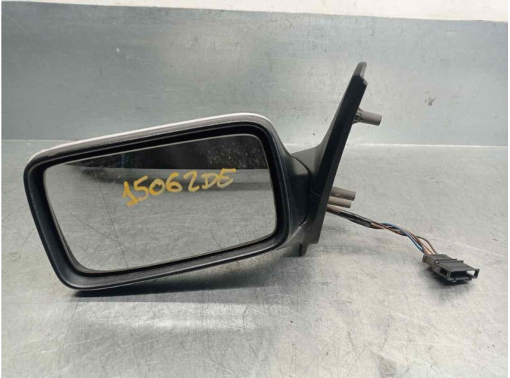 Replacement left wing mirror for Volkswagen Golf III saloon (1H1) 2.0 OEM IAM reference 191857507A 5 PINS 3 DOORS
