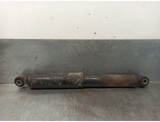 Recambio de amortiguador trasero izquierdo para iveco daily caja cerrada (2006 =>) 2.3 diesel referencia OEM IAM 504179205 GL130