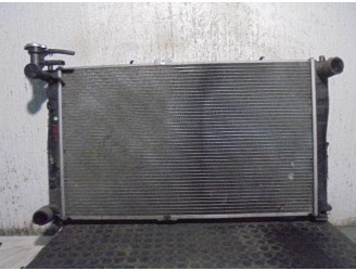 Recambio de radiador agua para kia carnival ii 2.5 v6 cat referencia OEM IAM 0K55C15200 