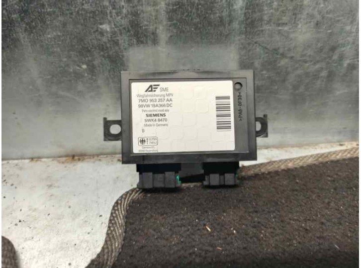 Recambio de centralita inmovilizador para volkswagen sharan (7m8) 1.9 tdi referencia OEM IAM 7M0953257AA 5WK48470 SIEMENS
