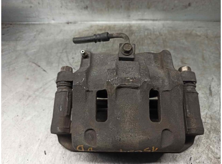 Recambio de pinza freno delantera derecha para kia carnival ii 2.5 v6 cat referencia OEM IAM 