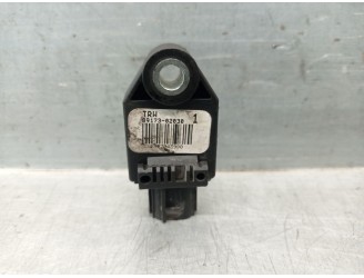 Recambio de sensor airbag para toyota corolla verso (r1) 2.2 turbodiesel cat referencia OEM IAM 8917302030  2817043990 TRW
