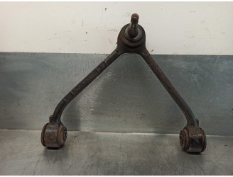 Recambio de brazo suspension superior delantero izquierdo para ssangyong kyron 2.0 referencia OEM IAM 4440109011 