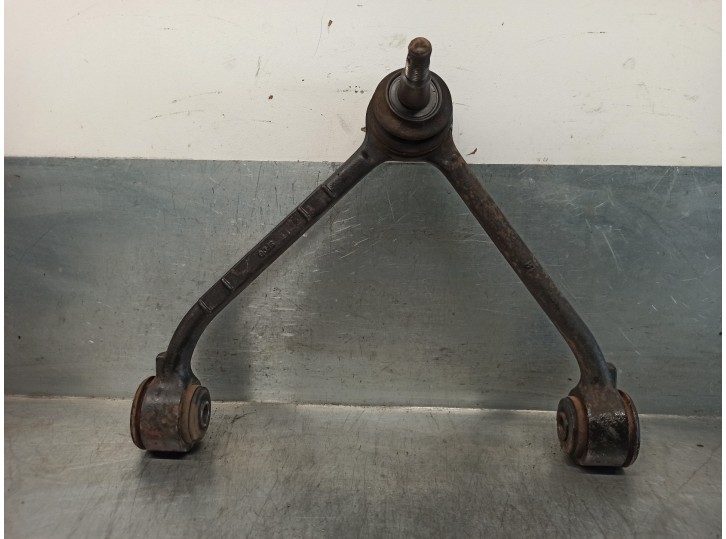 Recambio de brazo suspension superior delantero izquierdo para ssangyong kyron 2.0 referencia OEM IAM 4440109011 