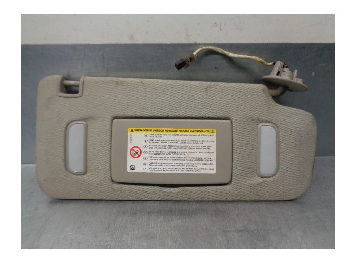 Recambio de parasol derecho para opel zafira tourer 2.0 cdti cat referencia OEM IAM 13395035  