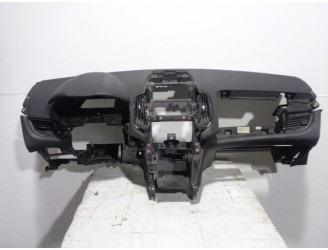 Recambio de salpicadero para opel zafira tourer 2.0 cdti cat referencia OEM IAM 39019629 NEGRO 
