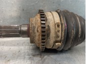 Recambio de transmision delantera izquierda para mazda premacy (cp) 2.0 turbodiesel cat referencia OEM IAM GD252560XA 