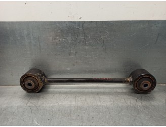 Recambio de brazo suspension superior trasero izquierdo para toyota land cruiser (j15) 2.8 turbodiesel cat referencia OEM IAM 48