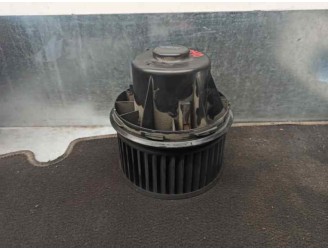 Recambio de motor calefaccion para ford focus berlina (cap) 1.6 tdci cat referencia OEM IAM 3M5H18456EB  