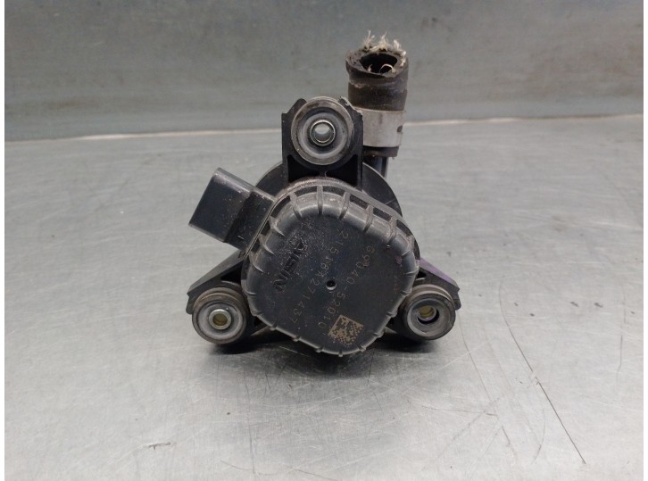 Recambio de bomba agua para toyota auris 1.8 16v (híbrido) referencia OEM IAM G904052010 21518A271437 
