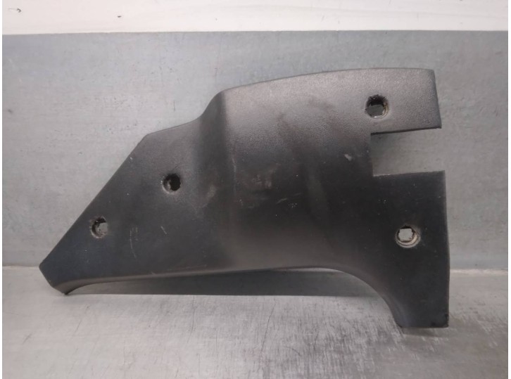 Recambio de moldura para ford transit, caja cerrada 86/92 2.5 diesel referencia OEM IAM 86VB17C727AC  