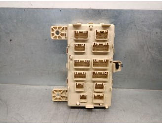 Recambio de caja reles / fusibles para lexus rx (_u3_) 400h awd (mhu38_) referencia OEM IAM 8267148010 8267148010 