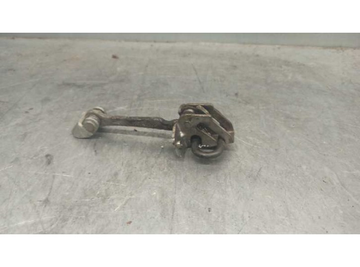 Recambio de retenedor puerta para opel zafira a elegance referencia OEM IAM 