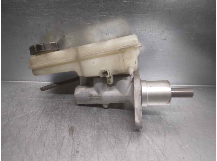 Recambio de bomba freno para smart forfour 1.3 cat referencia OEM IAM 32067272D TRW