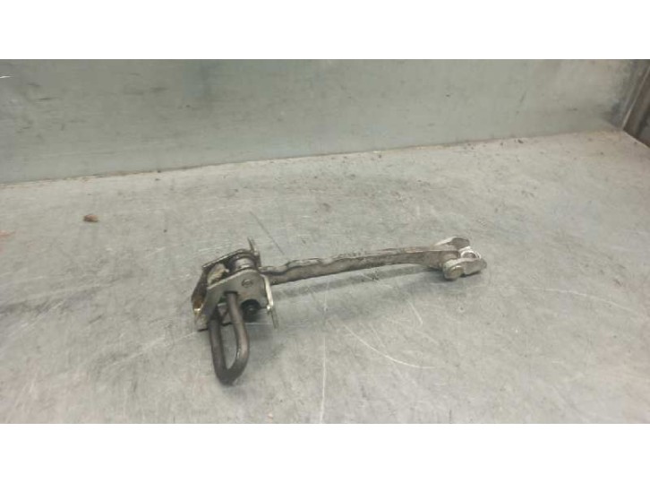 Recambio de retenedor puerta para opel zafira a elegance referencia OEM IAM   