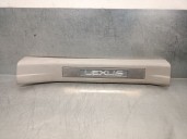 Replacement rear trim moldings for Lexus RX (_U3_) 400h AWD (MHU38_) OEM IAM reference 6793048021 