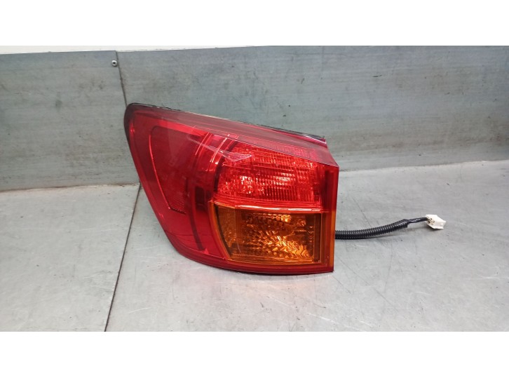 Recambio de piloto trasero izquierdo para lexus is ii (_e2_) 220d (ale20) referencia OEM IAM 8156153162 8156153162 