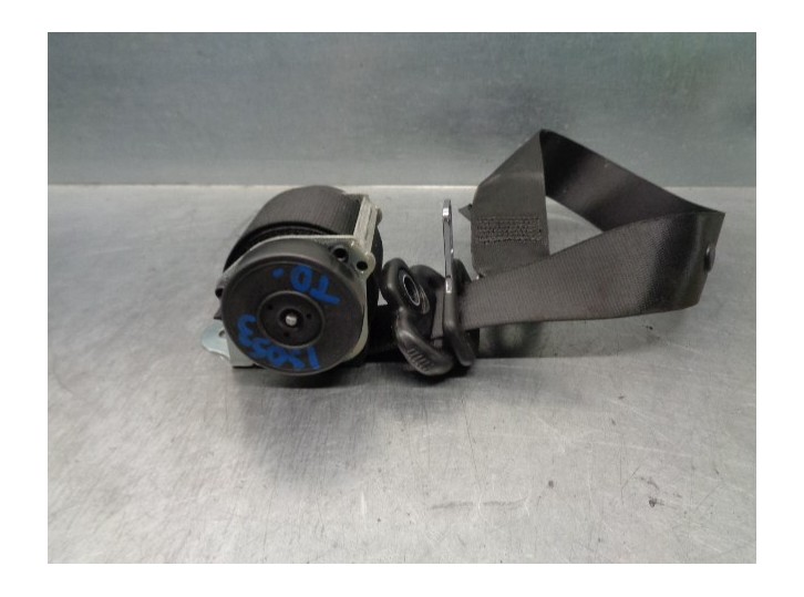 Replacement rear right seat belt for Smart Forfour 1.3 CAT OEM IAM reference A4548600905 5 DOORS