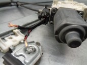 Recambio de elevalunas delantero derecho para smart forfour 1.3 cat referencia OEM IAM A4547200046 2 PINES 5 PUERTAS