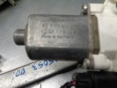 Recambio de elevalunas delantero derecho para smart forfour 1.3 cat referencia OEM IAM A4547200046 2 PINES 5 PUERTAS