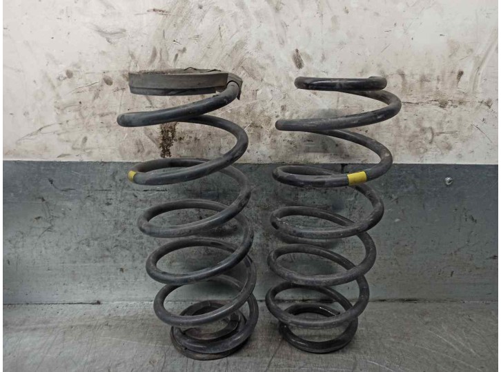 Replacement suspension spring for Smart Forfour 1.3 CAT OEM IAM reference 