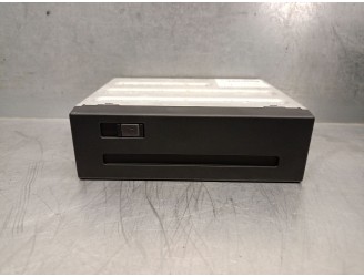 Recambio de sistema audio / radio cd para lexus rx (_u3_) 400h awd (mhu38_) referencia OEM IAM 8684148060  