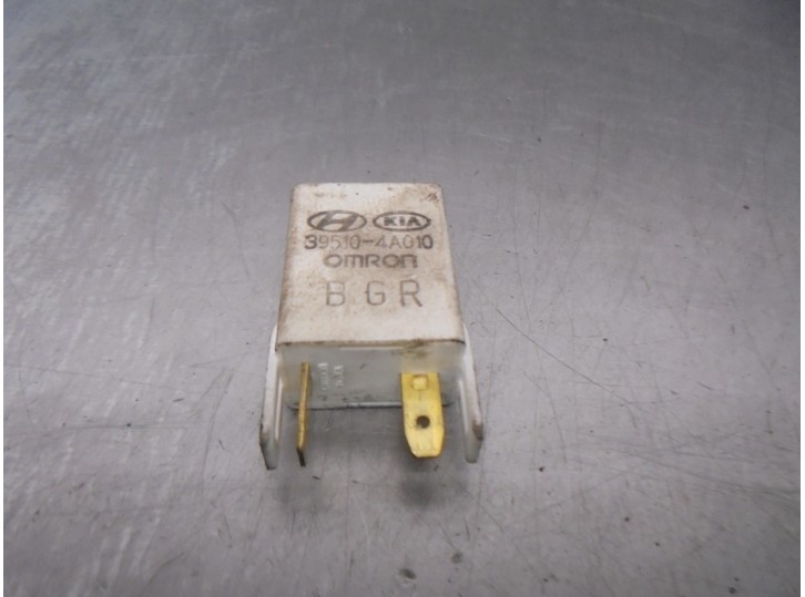 Recambio de rele para hyundai h 1 2.5 crdi cat referencia OEM IAM 395104A010  