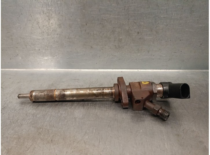 Recambio de inyector para ford focus c-max (dm2) 2.0 tdci referencia OEM IAM 9647247280 