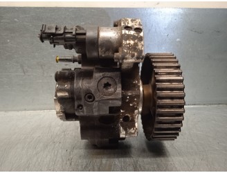 Recambio de bomba inyeccion para mitsubishi carisma berlina 5 (da0) 1.9 di-d cat referencia OEM IAM 8200055072 0445010031 BOSCH