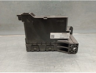 Recambio de modulo electronico para toyota auris 1.8 16v (híbrido) referencia OEM IAM 8865002N00 MB2774008780 DENSO