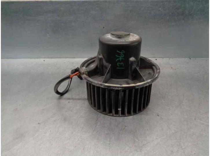 Recambio de motor calefaccion para volkswagen passat berlina (312) 1.8 referencia OEM IAM 357819021 3137020022 BOSCH