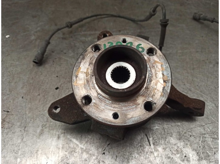 Recambio de mangueta delantera izquierda para renault megane i scenic (ja0) 1.6 referencia OEM IAM 8200171673 8200171673 