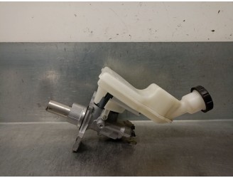 Recambio de bomba freno para mercedes-benz cla shooting brake (x118) cla 200 (118.687) referencia OEM IAM A1774304300 A177430430