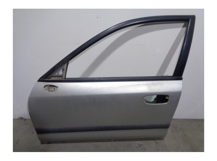 Recambio de puerta delantera izquierda para mitsubishi carisma berlina 5 (da0) 1.9 di-d cat referencia OEM IAM MR496069 GRIS 5 P