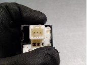 Recambio de mando elevalunas delantero derecho para toyota auris 1.8 16v (híbrido) referencia OEM IAM 192801  